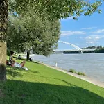 Eurovea Apartman Pozsony